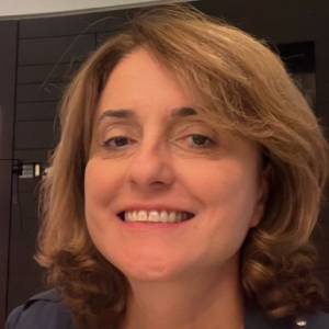 Valéria Schmitke